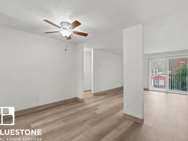 Birchcreek Apartments — Photo 10