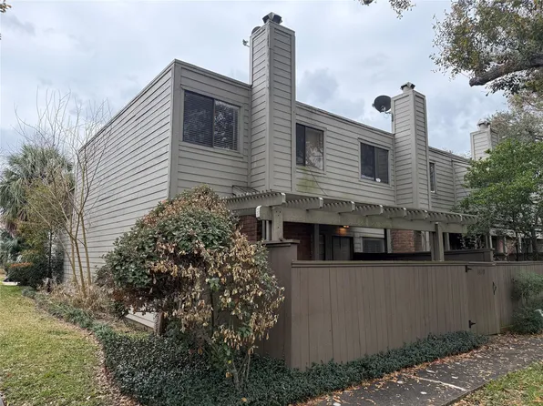 1629 S Kirkwood Rd #202, Houston, TX 77077