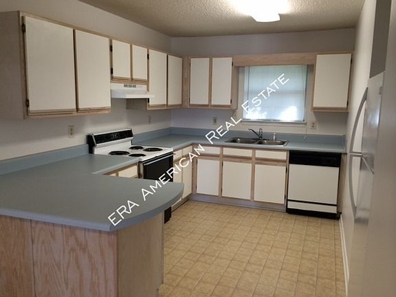 4th image of 2809 Bradford Pl NW Unit 4