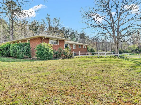 3553 Kidder Ln, Salem, VA 24153