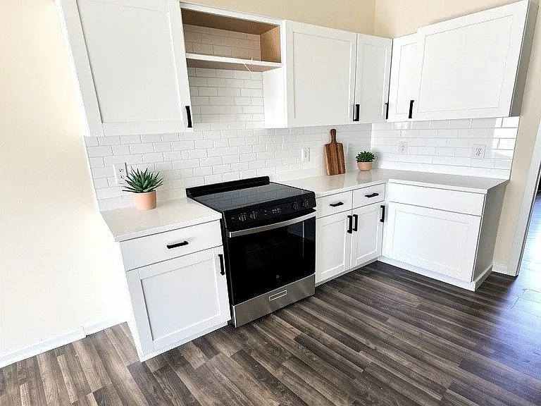369 Warburton Ave #3A — Photo 1