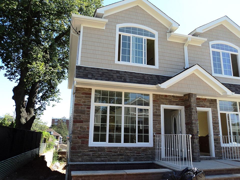1st image of 22 Palisade St
