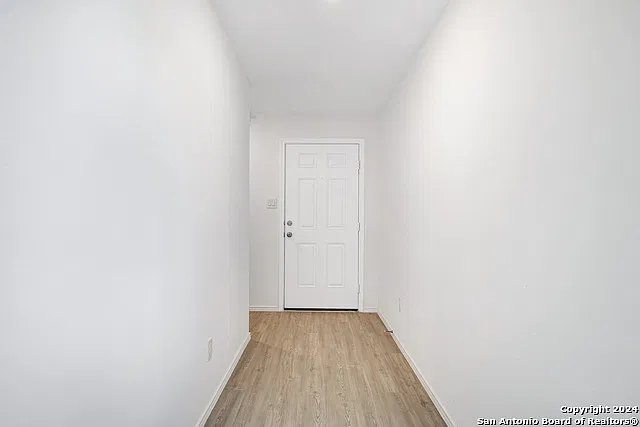 3 bed, 2.0 bath, 1440 sqft, $1,550 — Photo 2