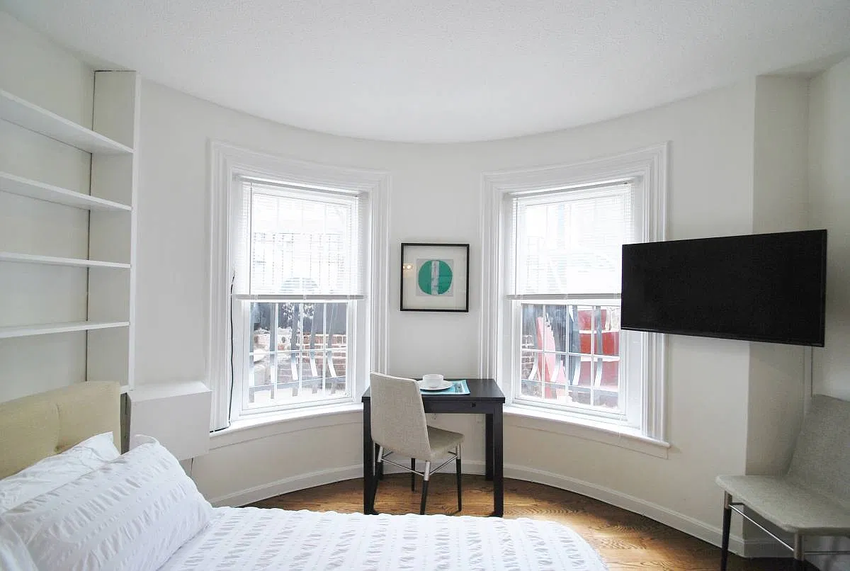 538 E Broadway St #1 in South Boston, MA 02127 — Photo 2