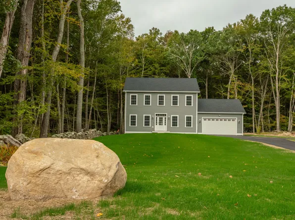 22 Marty's Way, Ledyard, CT 06335