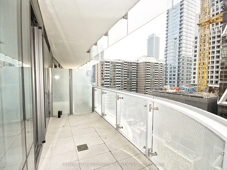 1 Bloor St E #809 — Photo 21