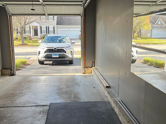 5th image of 746 Woodewind Dr #746