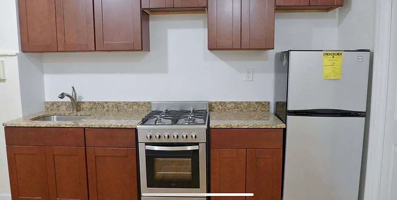 Rented by Avenues Real Estate | media 5