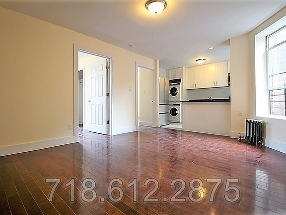 3rd image of 1050 Lafayette Ave #E6