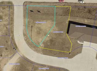 900 Tamarack Ln, Missouri Valley, IA 51555