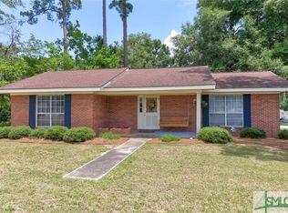 301 S Oak St, Springfield, GA 31329