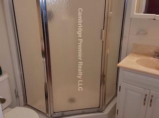 86 Ellery St #1R, Cambridge, MA 02138