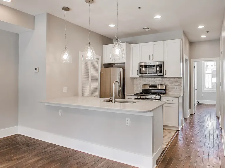 1220 19th St NE #2A — Photo 9