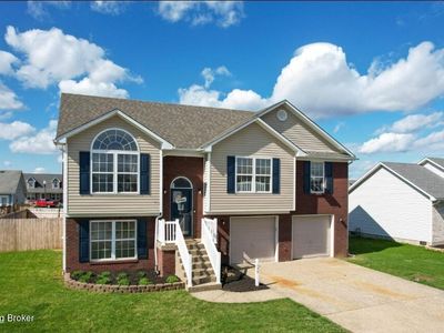 490 Lakes Of Dogwood Blvd, Shepherdsville, KY, 40165