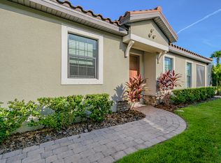 5015 Serata Dr, Bradenton, FL 34211