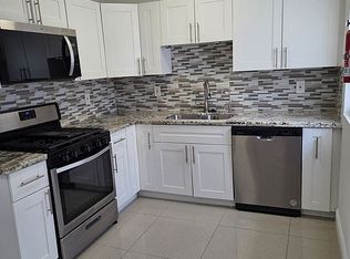 5409 Western Ave, West Palm Beach, FL 33405