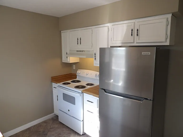 75 Ashwood Ct #3 — Photo 27