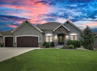 10507 W 168th Ter, Overland Park, KS 66221