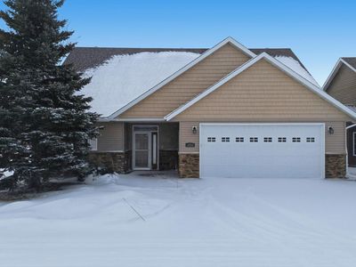 4334 Redwood Ln S, Fargo, ND, 58104