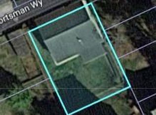 412 1/2 6th Ave, Hinton, WV 25951