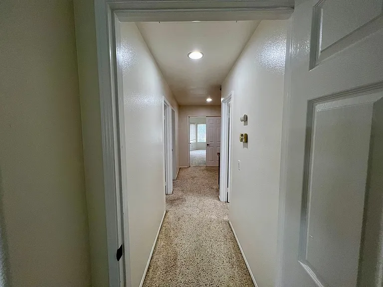 13940 Annandale Ln — Photo 29