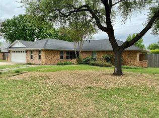1100 Province Ln, Mansfield, TX 76063