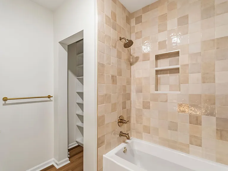 5 Silverbell Ct — Photo 48