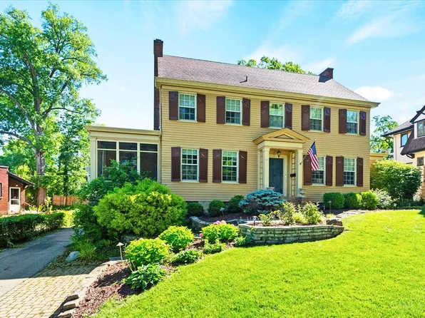 3940 Red Bud Ave, Cincinnati, OH 45229