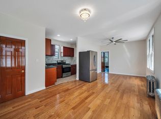 5510 68th St FLOOR 2, Maspeth, NY 11378