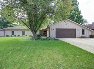 1011 Galen Dr, Champaign, IL