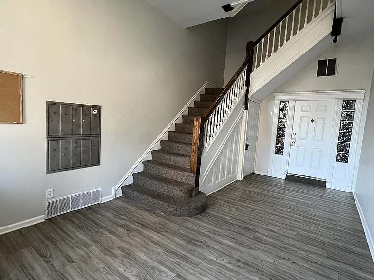 313 Mill St — Photo 8