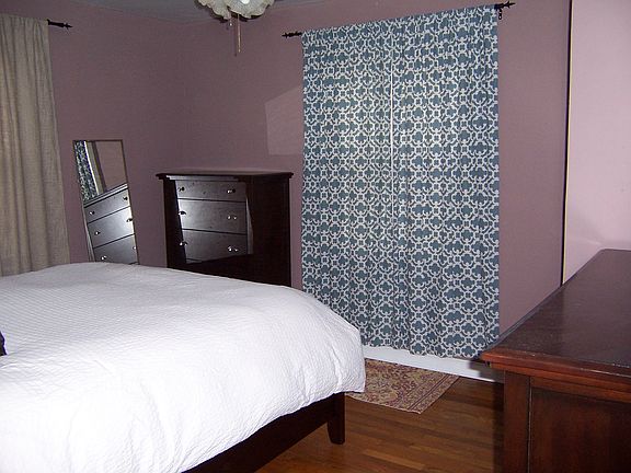 4th image of 802 Forest View Dr