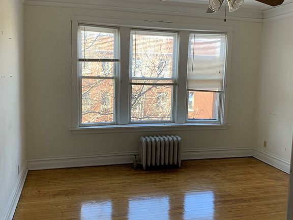 3rd image of 4257 N Winchester Ave APT 2
