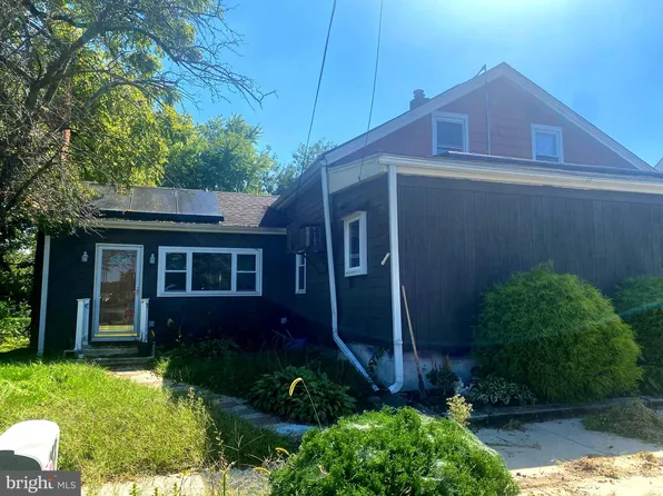 258 Kings Hwy, Clarksboro, NJ 08020