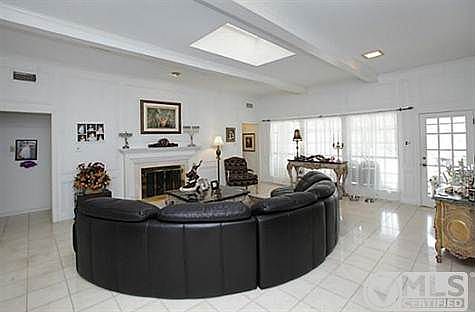 3rd image of 6518 La Manga Dr