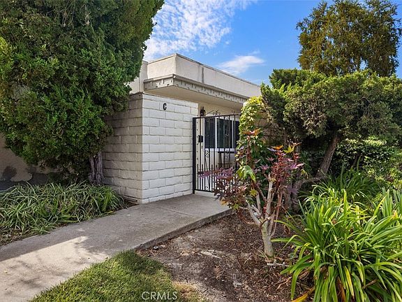 5th image of 956 Calle Aragon Unit C