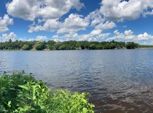 3748 Pine Point Rd, Sartell, MN 56377