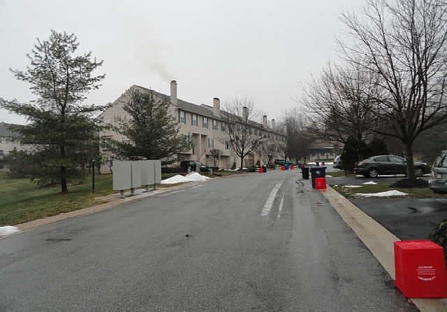 2nd image of 108 Whispering Oaks Dr