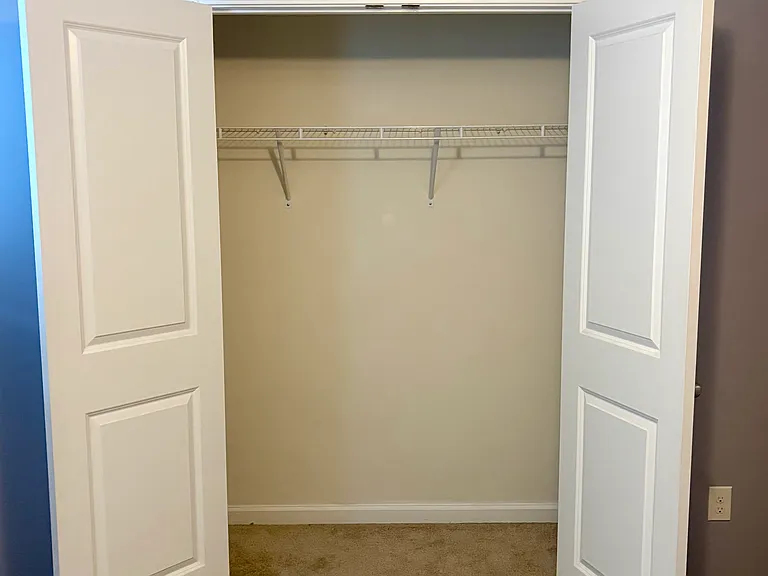 1502 Sanborll Landing Dr — Photo 24