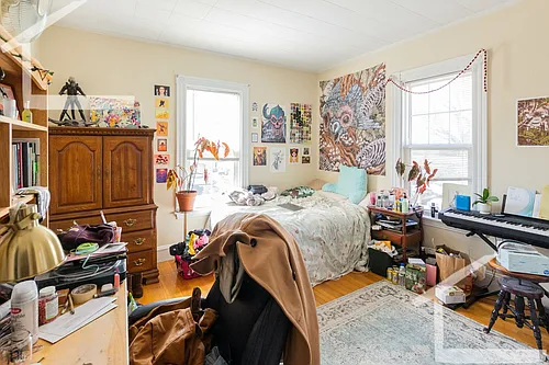 15 Bennett St Photo 1