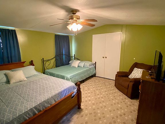 5th image of 413 Sand Dollar Dr