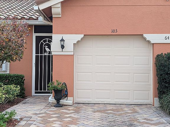 2nd image of 6415 Oxford Cir Unit 103