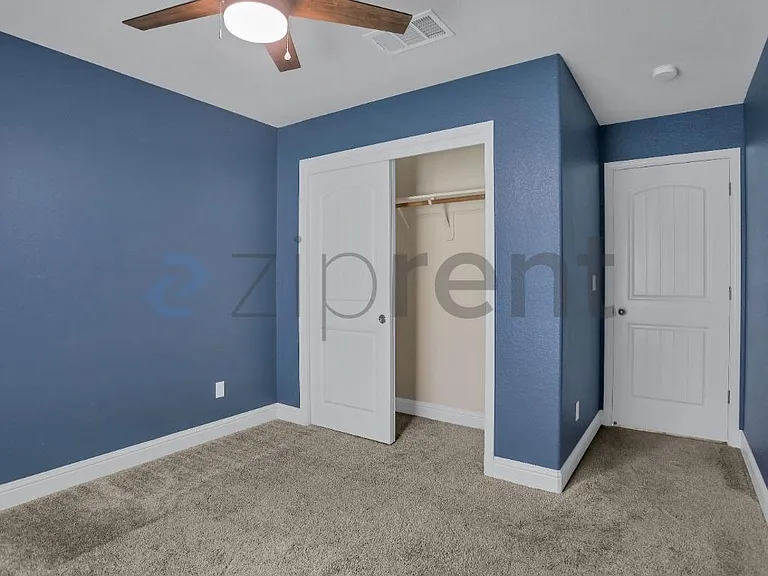 433 S Crescent Ln — Photo 29