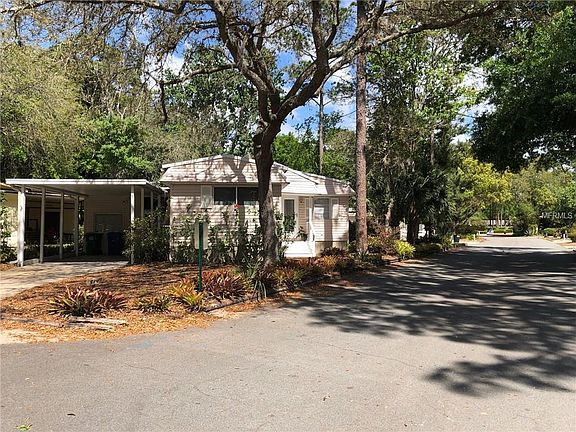 2nd image of 514 W Plantation Blvd