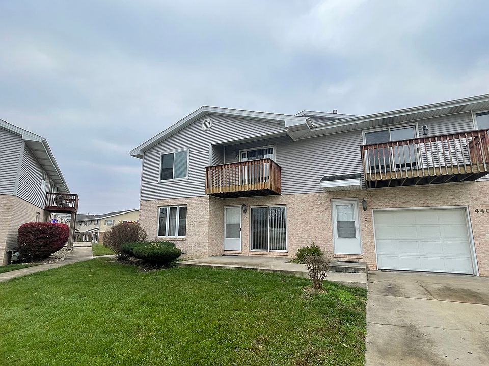 1st image of 440 Plum Creek Ct APT 3