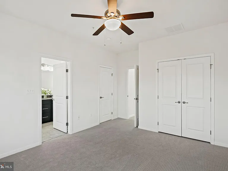 7305 Summit Rock Rd — Photo 15