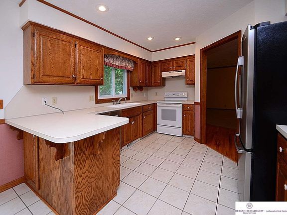 5th image of 20820 Timberlane Dr