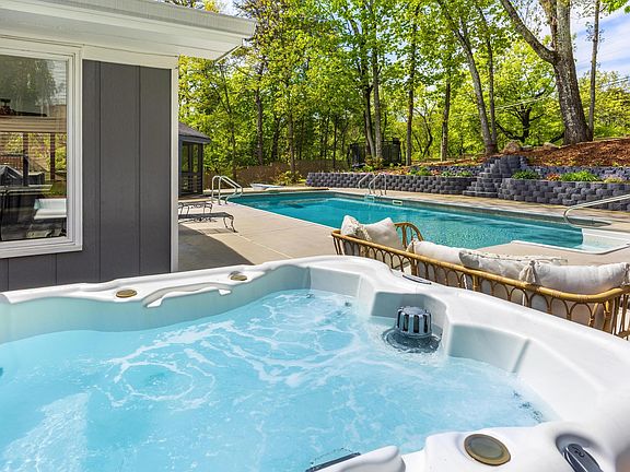 4th image of 5303 Inlet View Ln