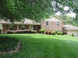 3880 Westview Dr NE, Cleveland, TN 37312
