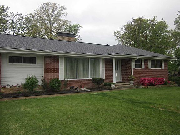 2nd image of 2416 Covington Mdws